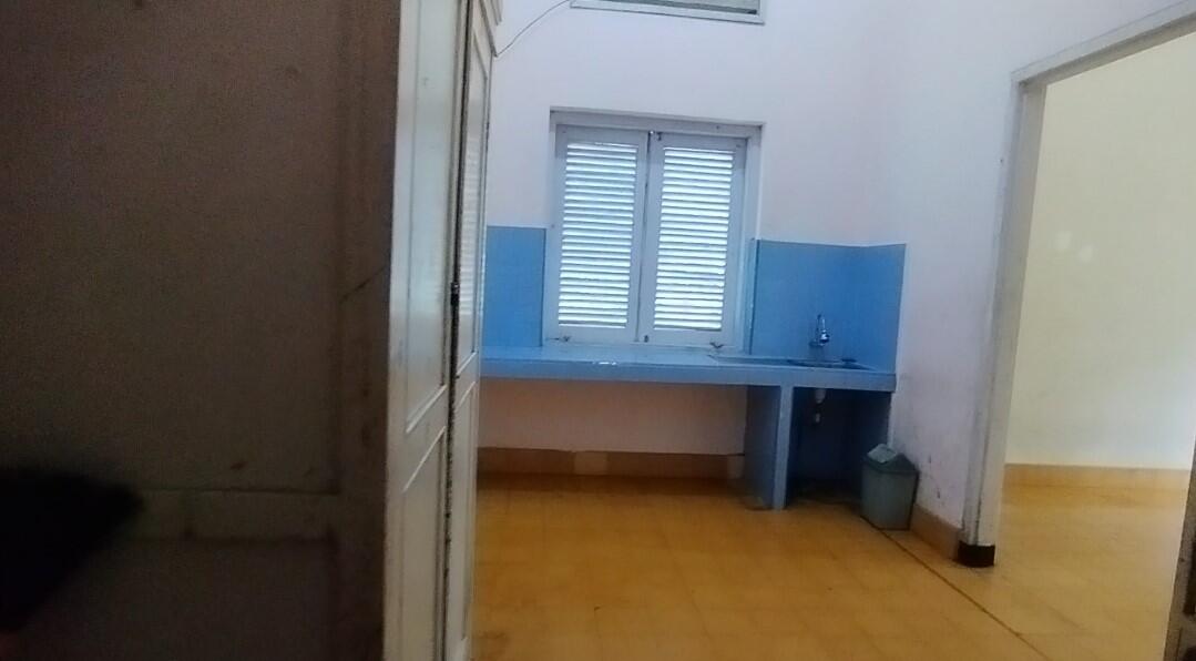 Paguyuban Mahasiswa Sejarah Jember Jelajah Situs di Rumah Villa Kuning Rembangan