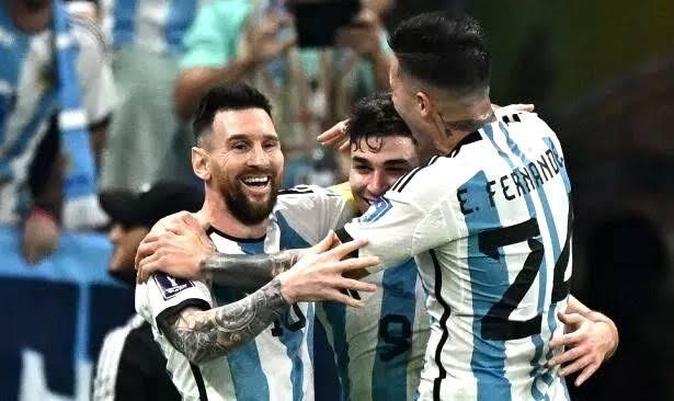 Argentina Tampil Perkasa Masuk Final, Mencukur Kroasia Tanpa Balas 3-0!
