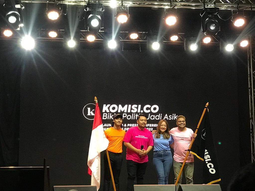 Melek Politik dengan Konsep Unik, Komisi.co Hadirkan #PolitikJadiAsik Untuk Gen Z