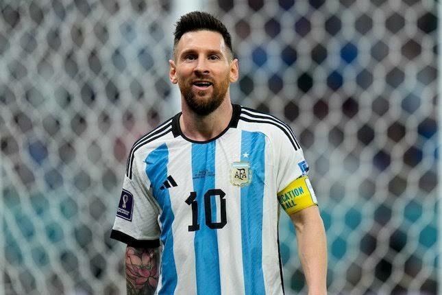 Lionel Messi Dikabarkan Cedera Menjelang Final Piala Dunia! Begini Kondisinya!