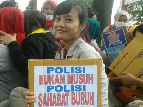 Untuk Memperingati Hari Ibu : Marsinah, Pahlawan Yang Tak Terukir Namun Melegenda