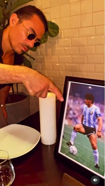 Siapakah Salt Bae, Kok Bisa Pegang Trofi Piala Dunia? 