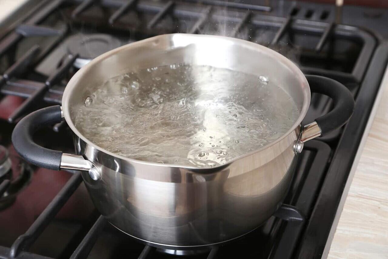 Persamaan Dan Perbedaan Cara Memasak Broiling dan Boiling