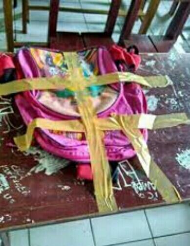 Dua Anak SD Bakar Bus Berlogo PDIP, 5 Aksi Konyol Anak SD, Mungkin Agan Mengalaminya!