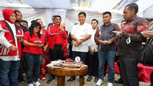 Djarot PDIP Ingatkan Saling Menghormati, Hindari Politik Identitas di Pemilu 2024