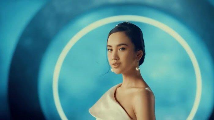 7 Lagu Indonesia Paling Viral Di 2022 Versi TS! Kalian Dengar Yang Mana Aja Nih?
