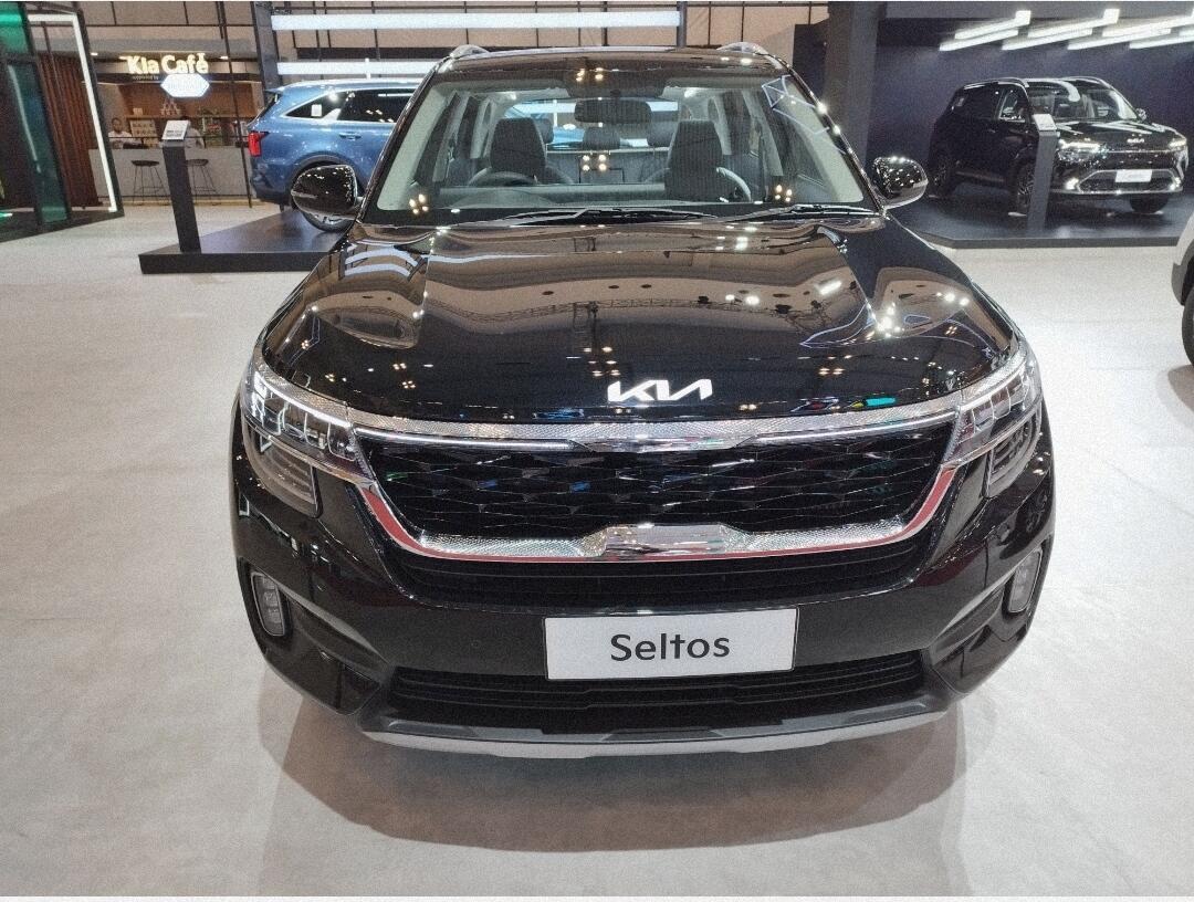 Kia Seltos GTLine Dan Kia Seltos Exp, Apa Sih Perbedaannya??