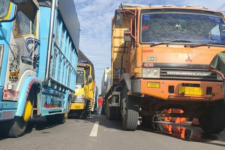 Mulai 2023, Pemerintah Tegas Larang Operasi Truk ODOL di Jalan, 5 Potensi Besar!