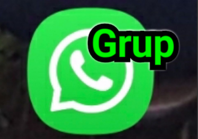 Hebatnya Grup Keluarga WhatsApp