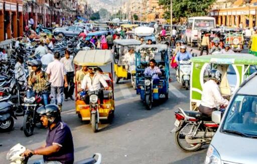 Inilah Penyebab Utama, Dijalan India Terlalu Bising Dengan Bunyi Klakson! 