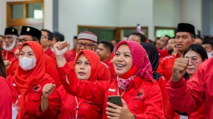 5 Hari Jelang HUT Ke-50 PDIP: Puan Maharani Posting Foto-foto Bersama Kader