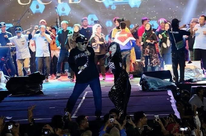 MENGENAL WALIKOTA TEGAL YANG LAGI VIRAL