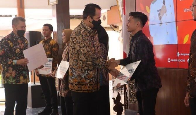 Tekan Angka Kemiskinan, Pemkab Wonogiri Pertajam Program SD-SMP Gratis


