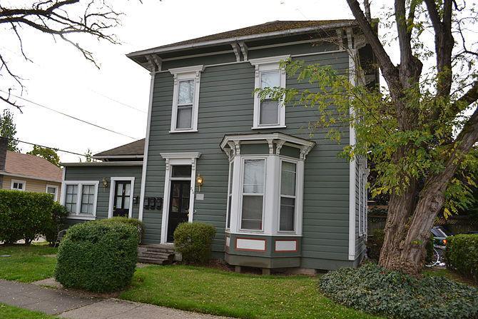 Why Selling Your House on Your Own is Harder Than You Think