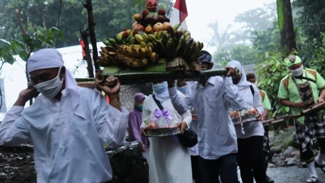 Seperti Inilah Suasana! Kampung Unik Di Brebes Yang Di Anggap Tanah Paling Suci