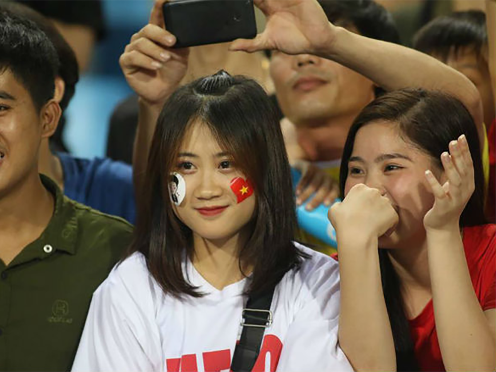 Suporter Fans Bola Cewek Vietnam Meningkat di AFF, Tanda AFF Segera Diresmikan FIFA?