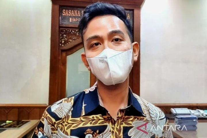 Bertemu Jokowi di Bogor, Gibran Akui Ada Pembahasan Politik dan Persiapan 2024