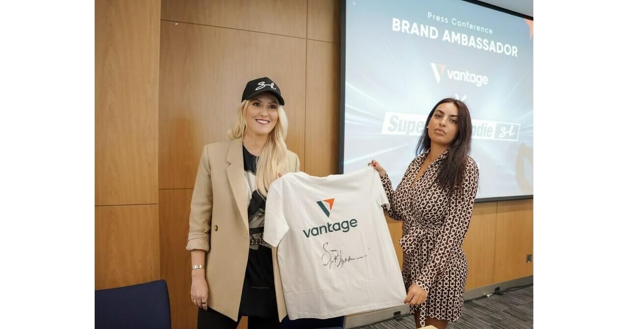 Vantage Menunjuk SuperCar Blondie Sebagai Brand Ambassador