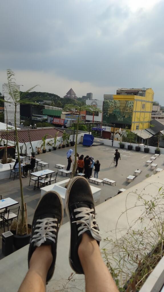 5 Tempat Ngopi Asik Di Depok!