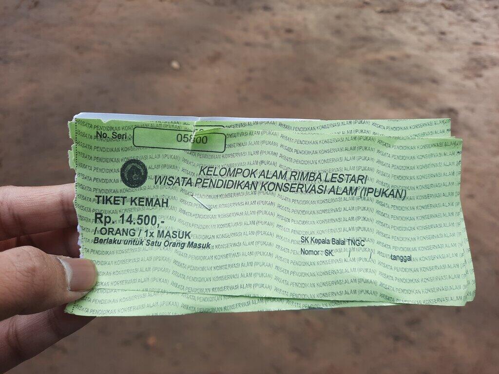 Curug Cisurian, Keindahan Tersembunyi di Kabupaten Kuningan.
