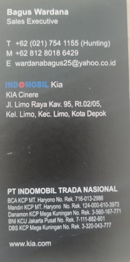 Showroom Mobil Kia / Promo Kia Carnival