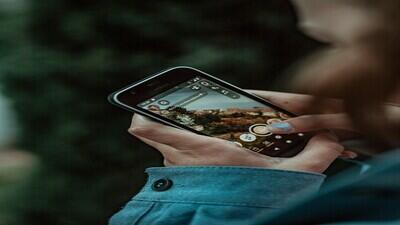Penerapan Augmented Reality pada Instagram, Menarik Lho!