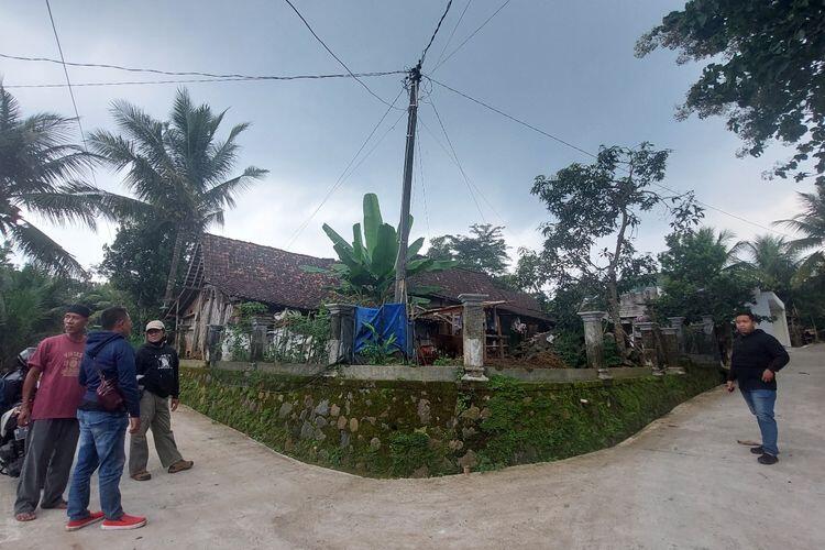 Minta Tolong Tiang Listrik dipindahkan, Malah Kena Biaya Mahal, Begini Penjelasannya