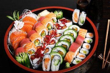 Penduduk Jepang Harus Puasa Makan Sushi, Apa Dampaknya?