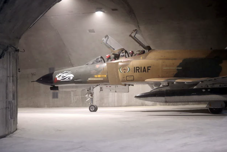 Iran Pamerkan Eagle 44, Kandang Baru Untuk F-4 Phantom yang Berada di Bawah Tanah