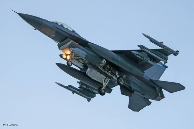 Tak Mau Ketinggalan, Giliran F-16 Tembak Jatuh Objek Misterius di Atas Danau Huron