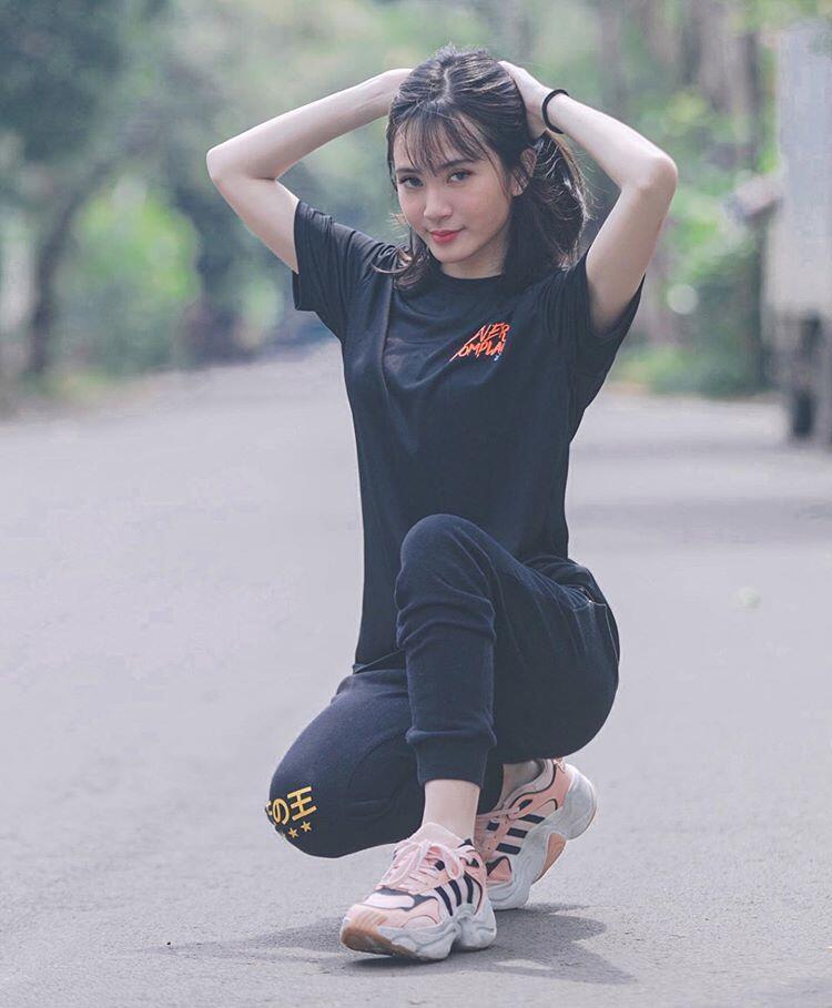 Makin Aduhai, Ini Potret RRQ Vivi sang Pro Player Mobile Legends!