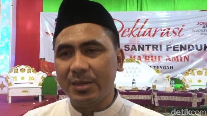 Gus Yasin Minta DPU Jateng Segera Perbaiki Jalan Rusak di Rembang