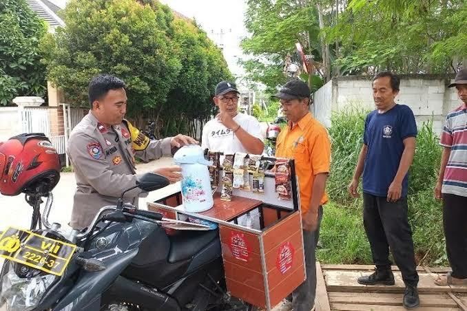 Kisah Polisi di Depok yang Jadi Starling Demi Dengar Keluh Kesah Warga!