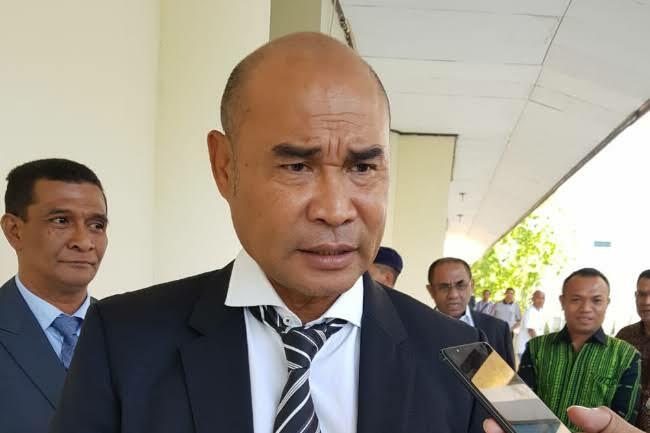 Kisah Viktor Laiskodat, Gubernur NTT yang Dulunya Pemulung dan Preman!