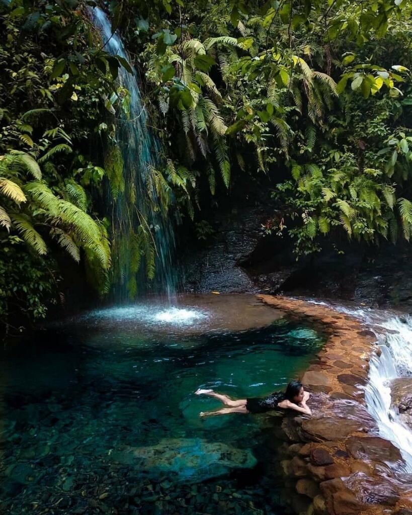 Tempat Wisata Air Curug Pangeran Bogor yang Instagramable