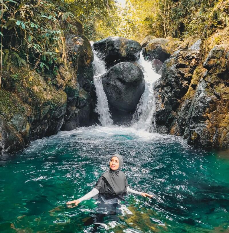 Viral Curug Cibaliung Sentul Bogor Tempat Wisata Air Instagramable Bagus Rekomendasi