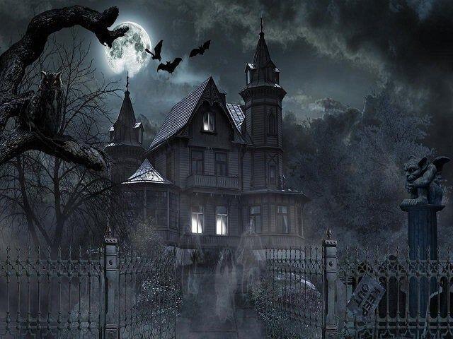 Kenapa Ada Rumah Hantu yang Angker?