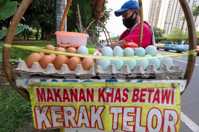 Asal Mula Kerak Telor, Yang Mulai Terpinggirkan Di Pedagang Kaki Lima