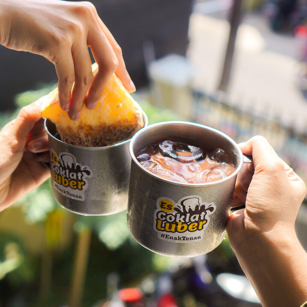 Cara Baru Nikmatin Es Coklat di Solo “Es Coklat Luber”