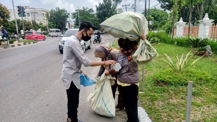 Bukan Riya', Ini Dia Manfaat dan Tujuan Memviralkan Hal-hal Baik Atau Konten Berbagi