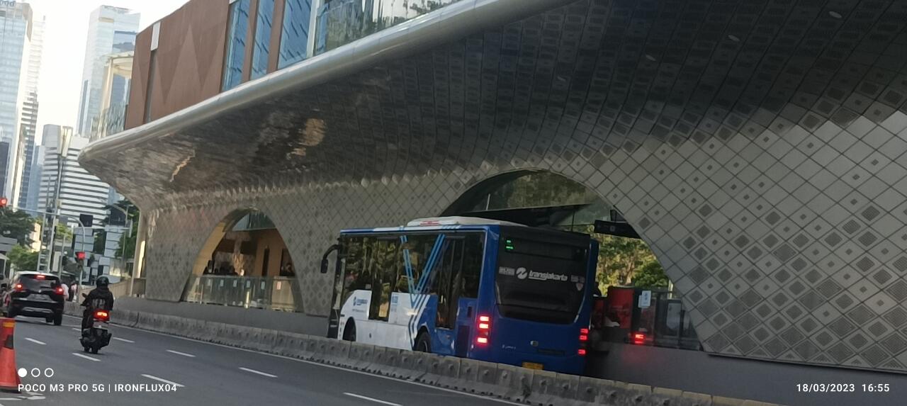 Transportasi -Transportasi Biru DKI Jakarta