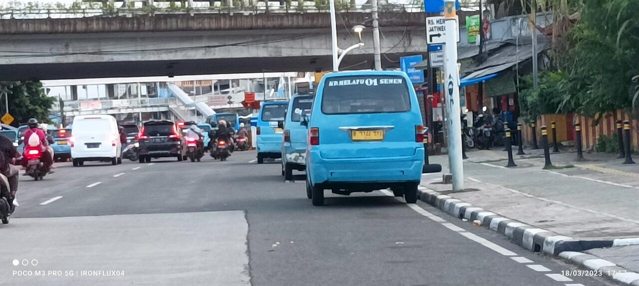 Transportasi -Transportasi Biru DKI Jakarta