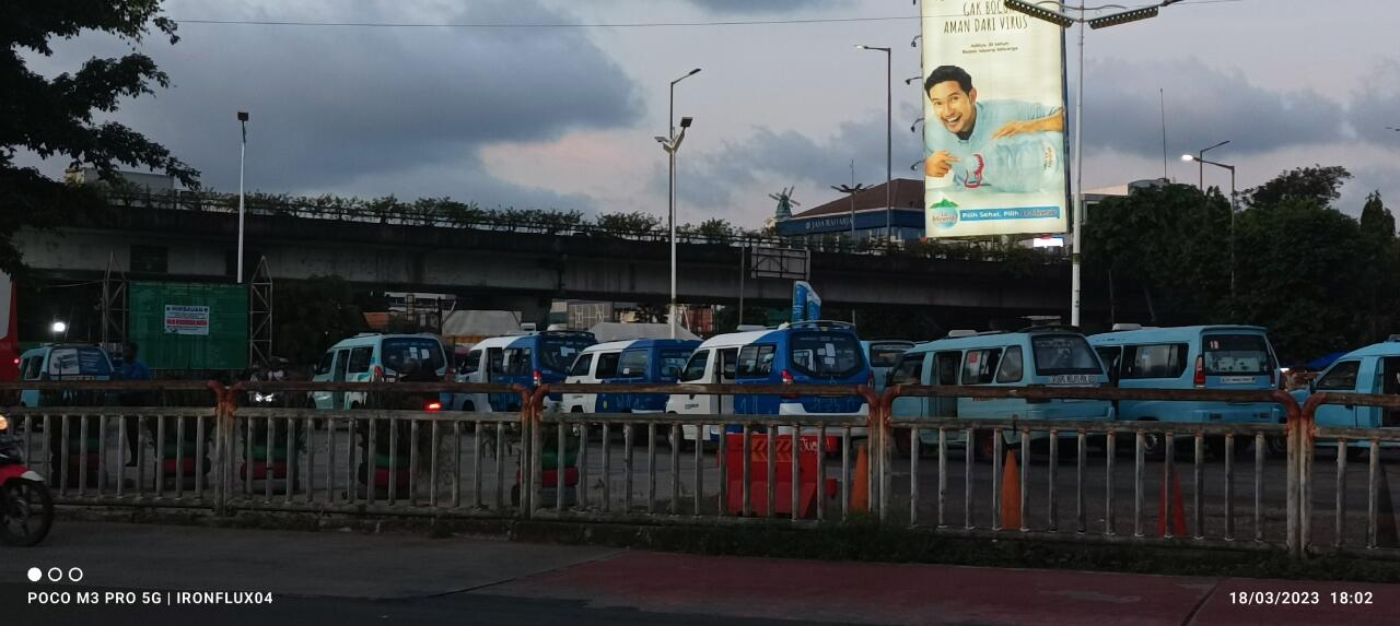 Transportasi -Transportasi Biru DKI Jakarta