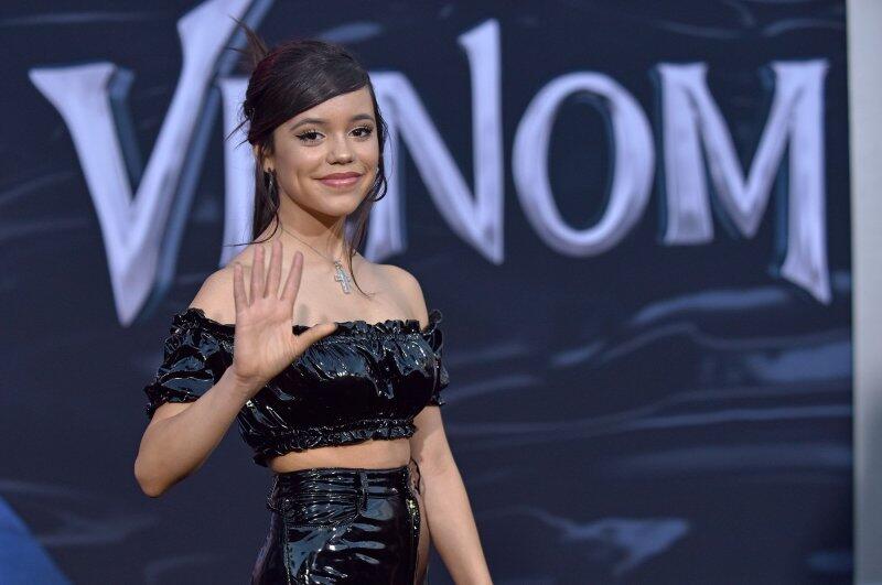 5 FAKTA MENARIK JENNA ORTEGA 