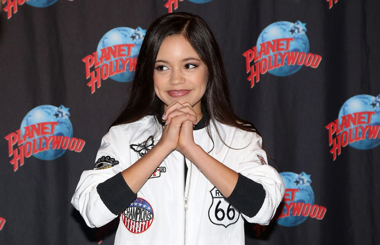 5 FAKTA MENARIK JENNA ORTEGA 