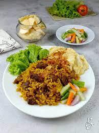 Nikmati 5 Menu Buka Puasa Terlezat yang Bikin Lidah Bergoyang!