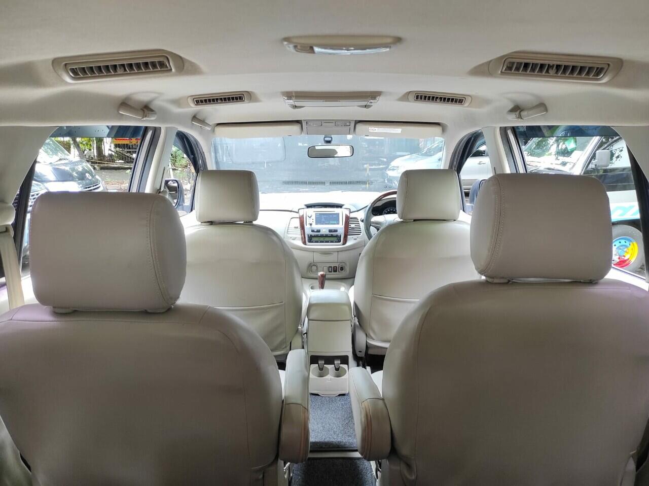 DiJual Kijang Innova V Luxury 2012 Bensin Matic Innova 2012 V Bensin Matic