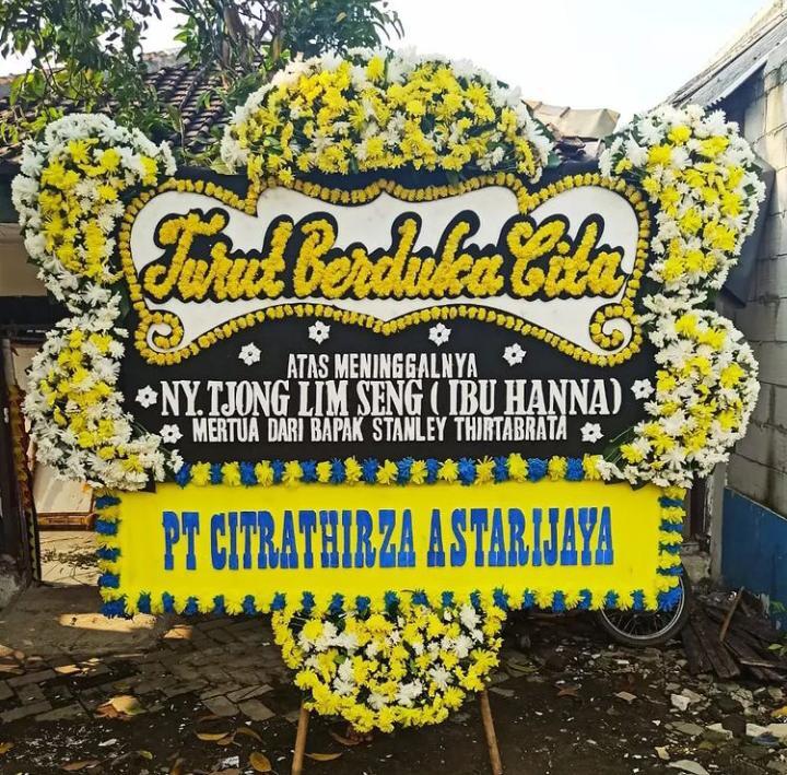 Yunike Florist - Toko Karangan Bunga di Jakarta Timur Rawamangun Terdekat
