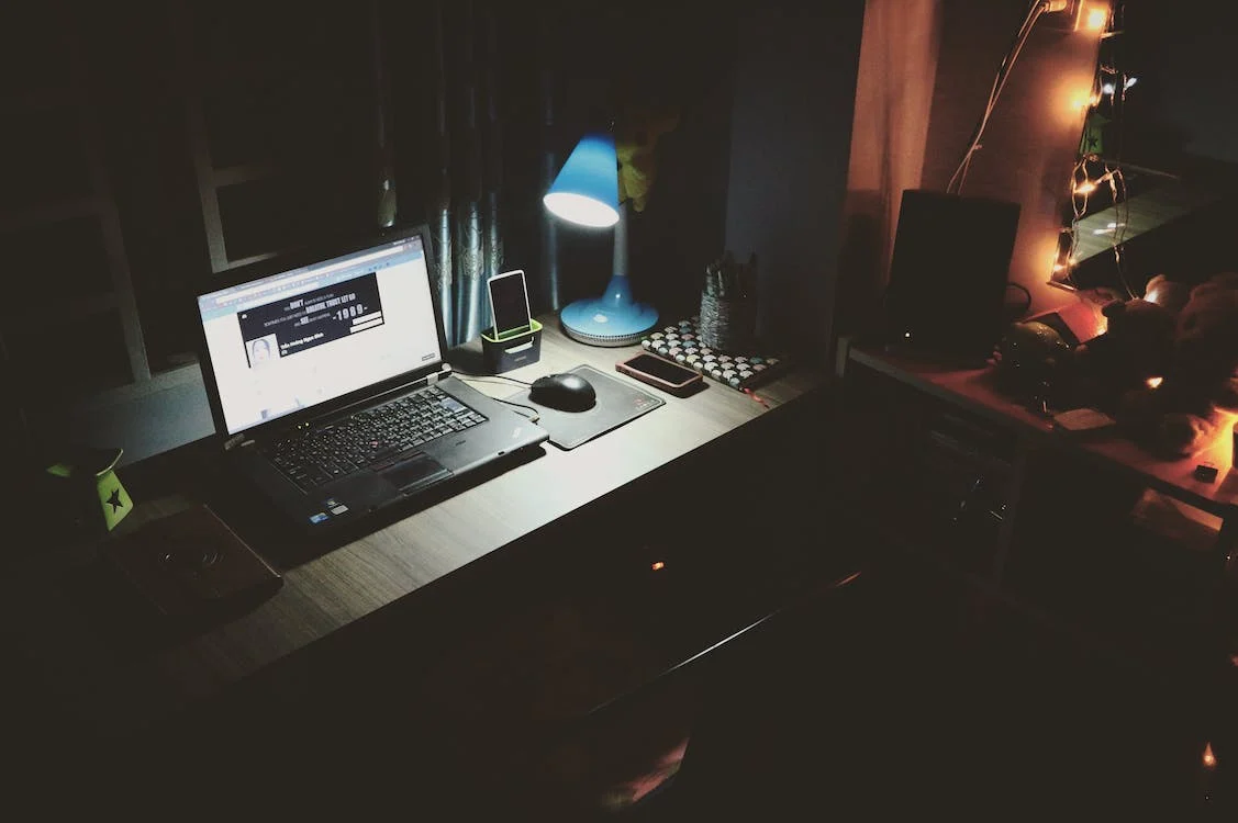 5 Produk Digital Terlaris yang Membantu Memaksimalkan Produktivitas Kerja Anda