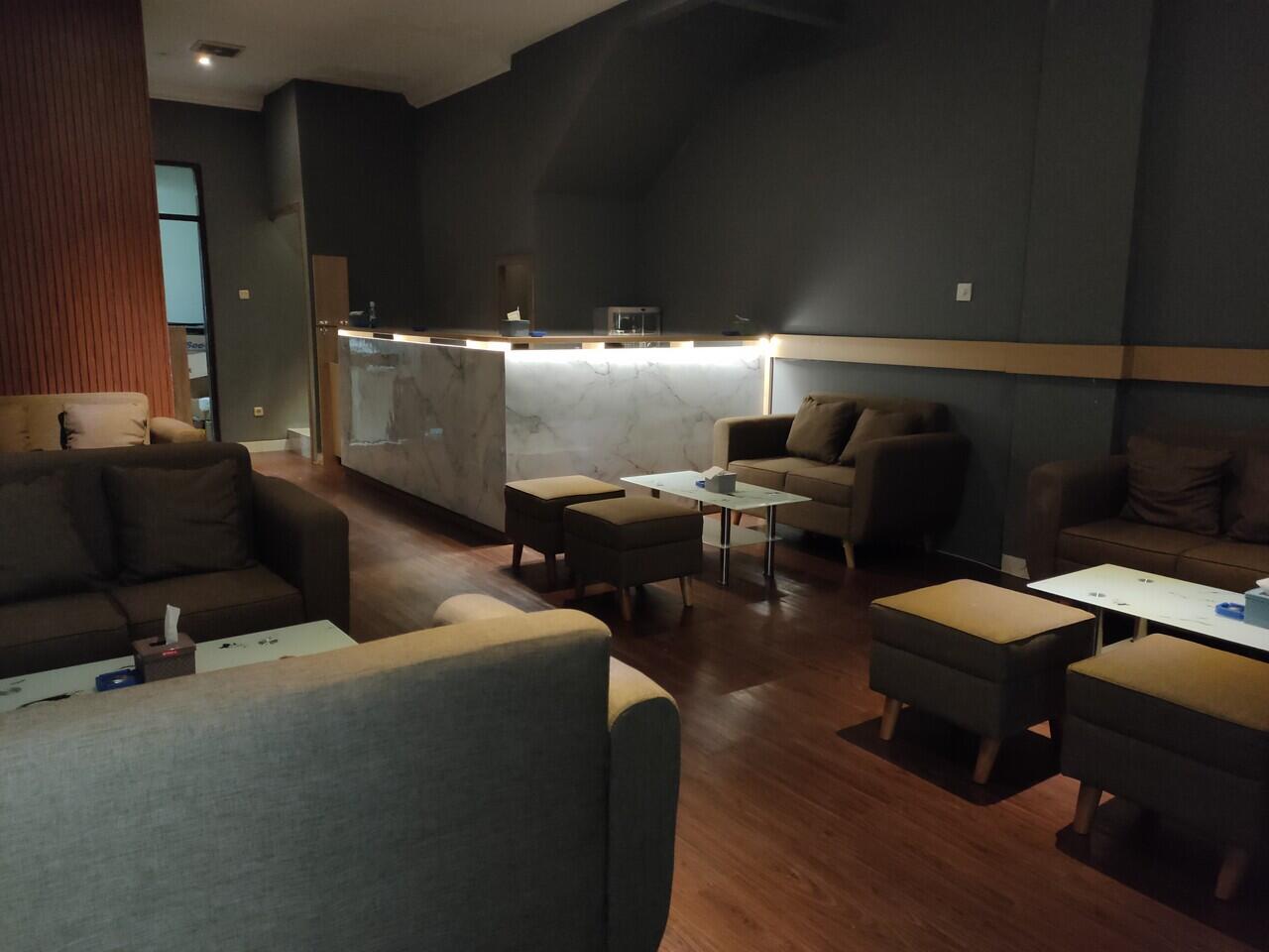 FEE MASSAGE PANTAI INDAH KAPUK (PIK)